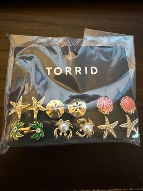 Torrid Gold Stud Earring Set.  Costal edition